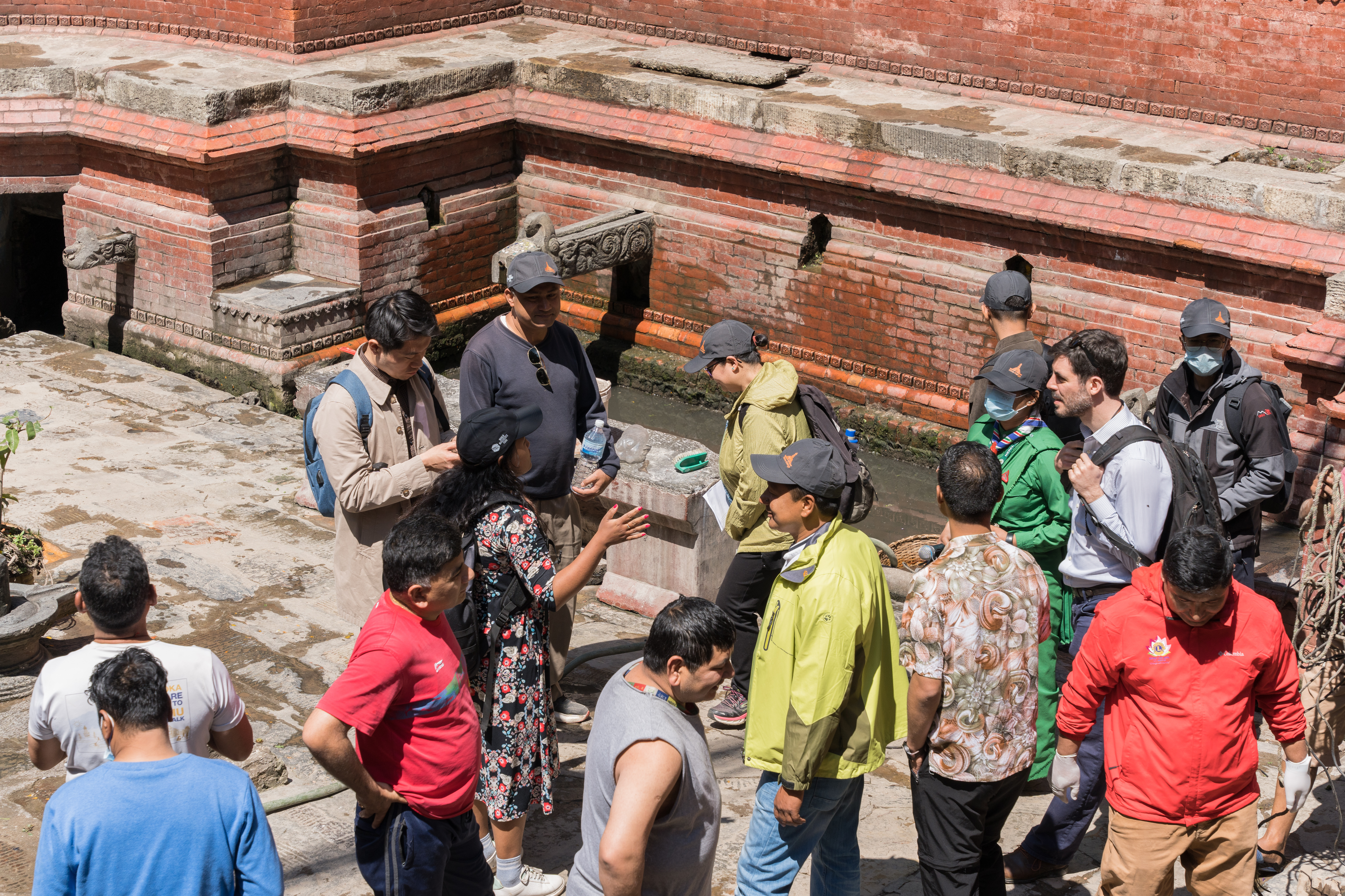 Tour of the hitis in Kathmandu.