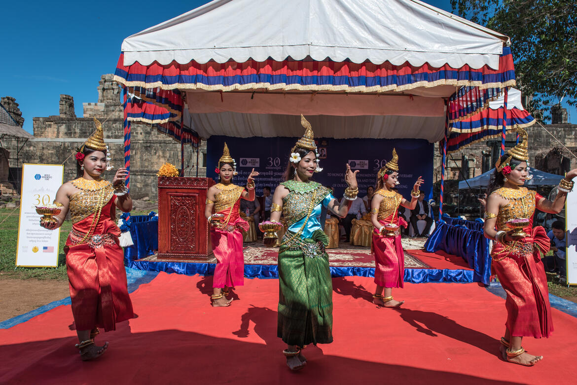 Dancers perform at a celebration event at Phnom Bakheng. Photo by Amine Birdouz.