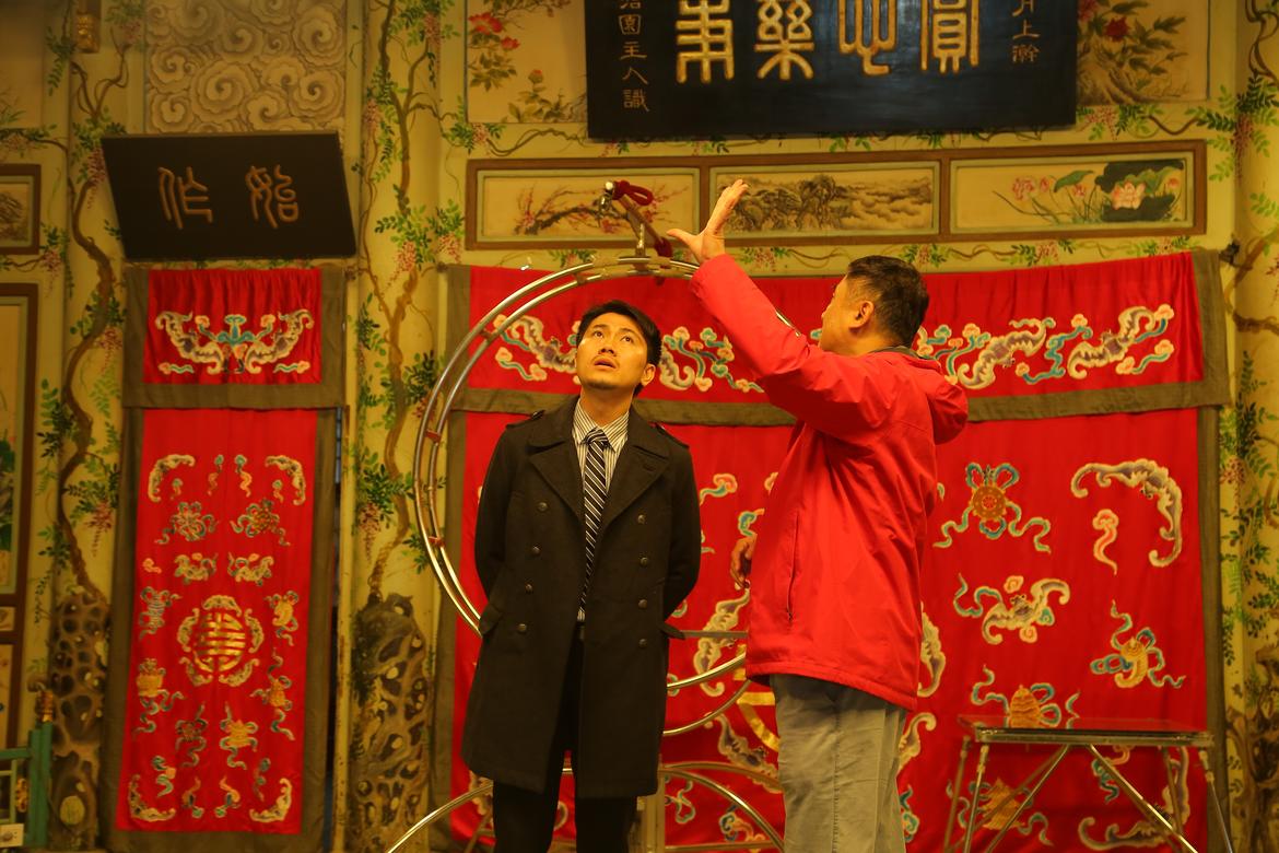 Hunghsi Chao tours the Grand Theater.