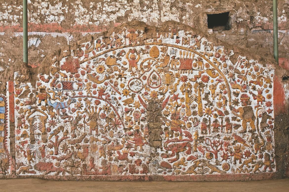 Mural of the Moche myths of the corner enclosure atrium. Located in the north facade of the Old Temple main building.