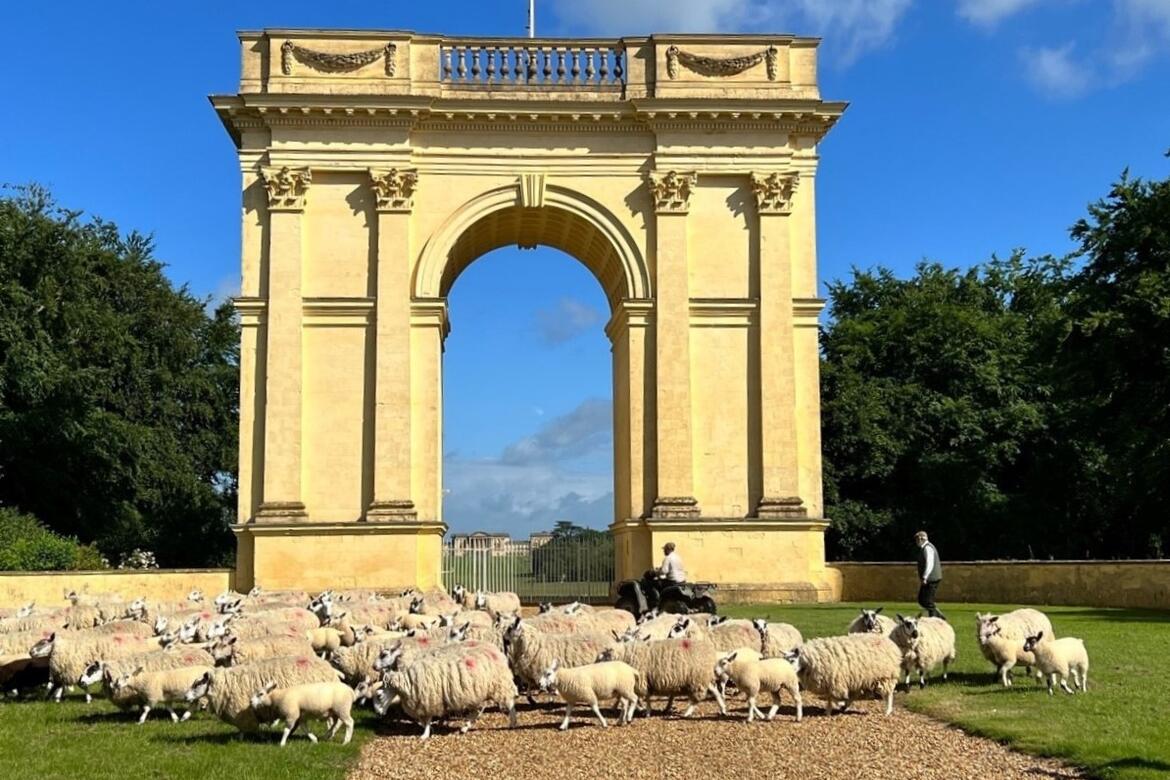 View of the arch at Stowe House, 2022. 