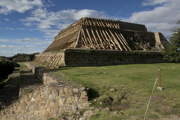 Monte Albán, structure after September 2017 earthquakes. 