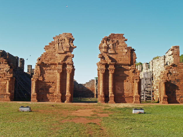 The portal of San Ignacio Miní from a distance, 2007