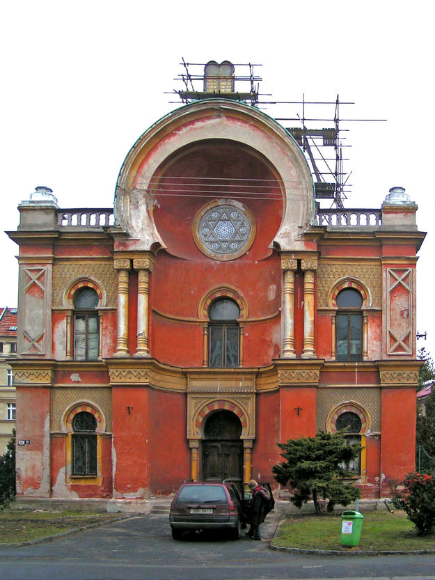 Façade displaying the Moorish Revival style , 2004