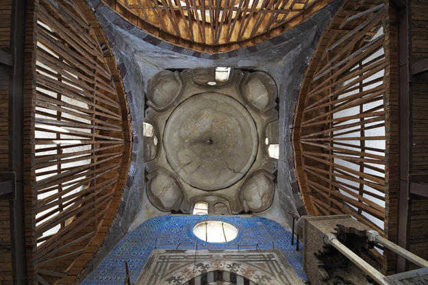 The dome before conservation, 2009