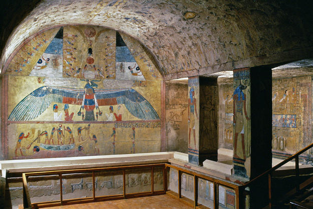 Interior of KV 14, 1999