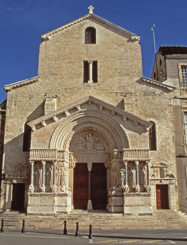 Portal and façade after conservation, 1995