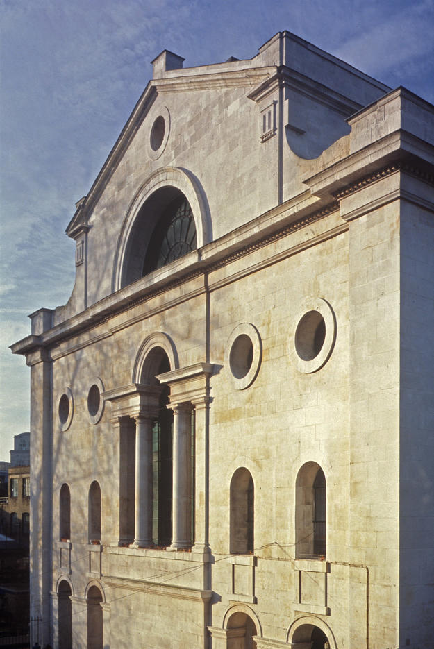 Façade of one of the finest London churches of the eighteenth century , 2002