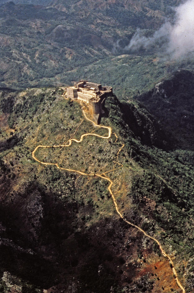 Aerial view of the impressive fortress, 1984