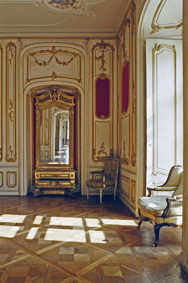 One of the 126 rooms lavishly decorated in the roccoco style, 1994