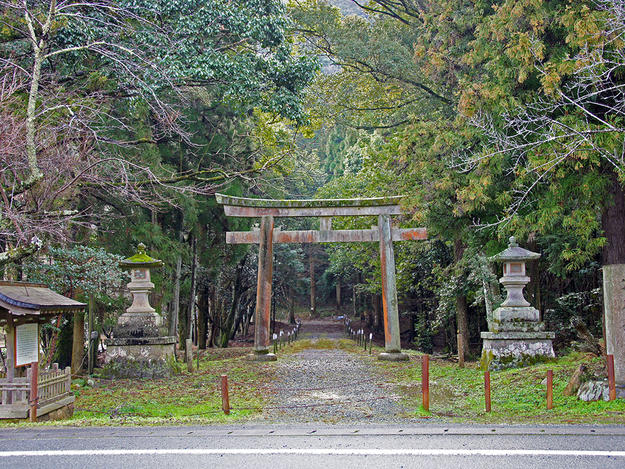Sanro-den of Sukunahikona Shrine