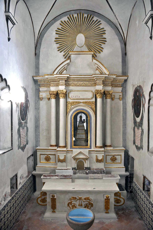 Camerin de la Virgen de Loreto altar after conservation, 2011