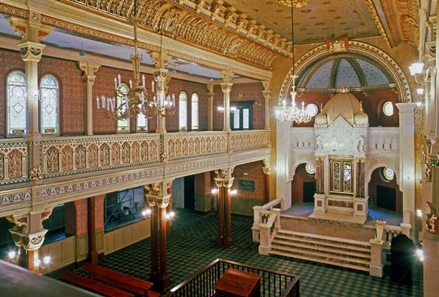 The main prayer hall and ark after conservation, 2000