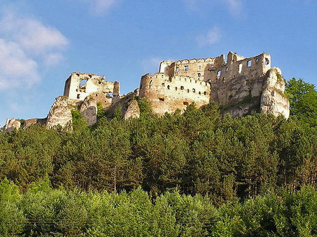 General South-east view of the castle, June 2008