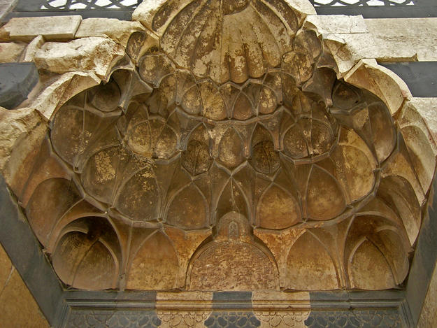 Detail of the entrance before conservation, 2005