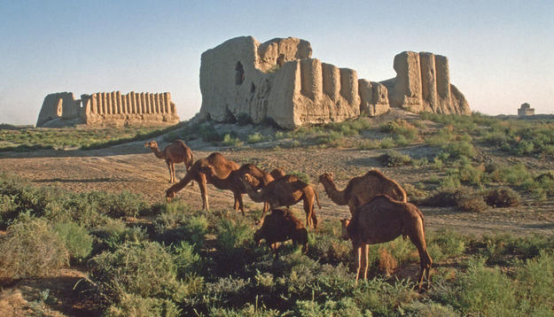 Southwest view of Greater Kyz Kala (left) and Lesser Kyz Kala (right), 2000