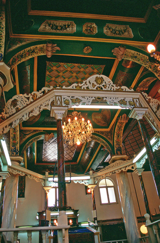 Detail of the bima of the Bikkur Holim Synagogue, 2003