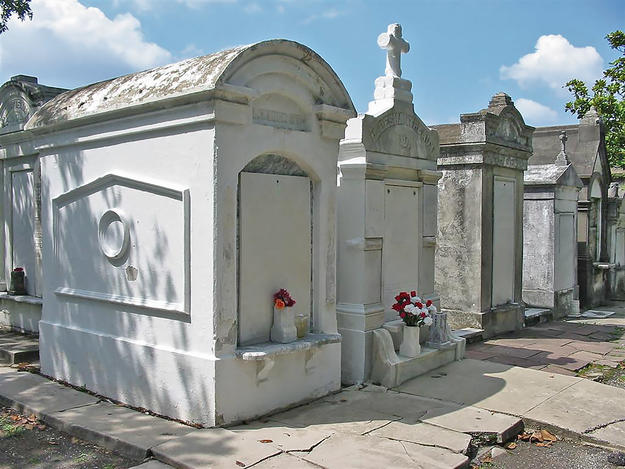 Tombs of Lafayette Cemetery No. 1, 2004