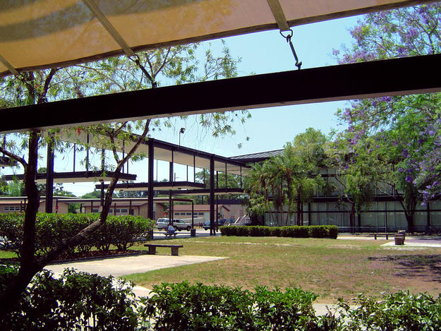 Courtyard of the Riverview High School, 2006