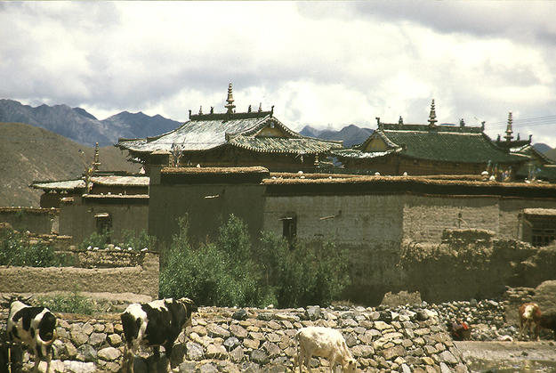Zhalu Monastery, 2002