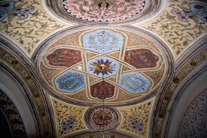 Ceiling detail, August 2004