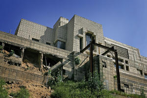 Frank Lloyd Wright-Designed Home Endangered By Heavy Rains