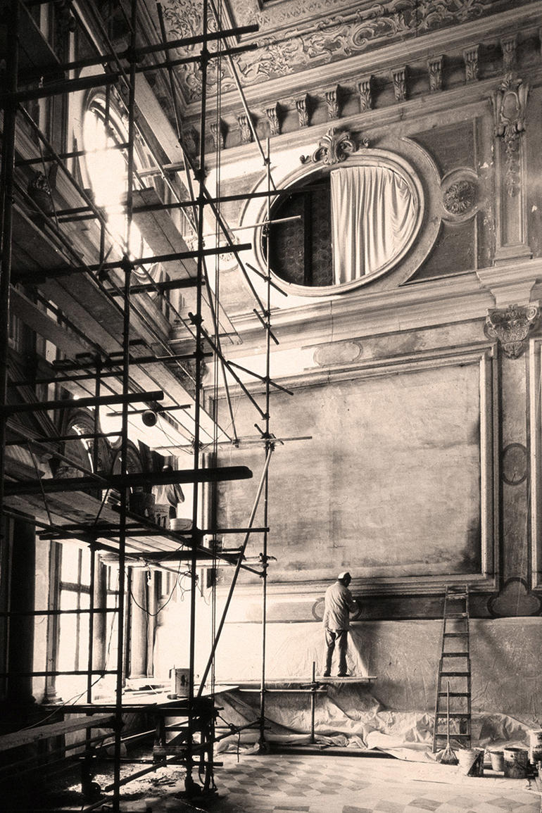 Restoration works at the Scuola Grande di San Giovanni Evangelista, circa 1977
