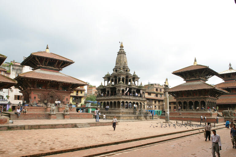 Char Narayan temple immediately following the 2015 earthquake.